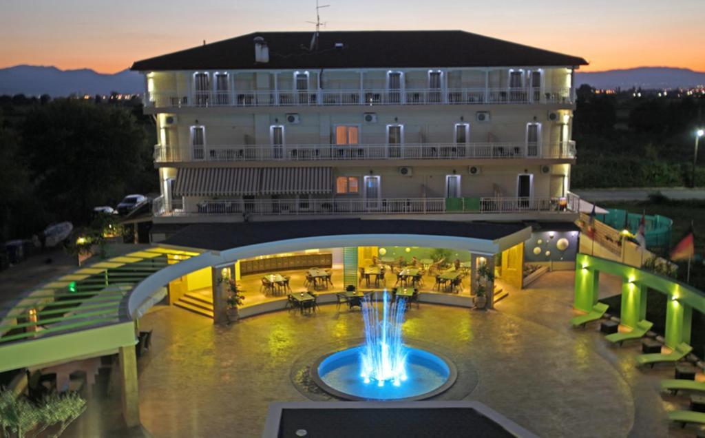 Hotel Dias Olympiakí Aktí Kültér fotó